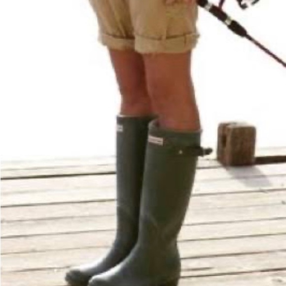 Green Hunter Rain-boots - Picture 2 of 5
